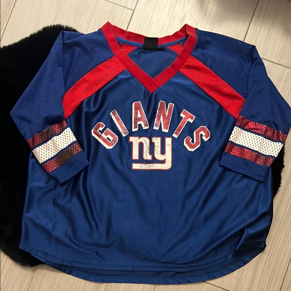 Giants top for women